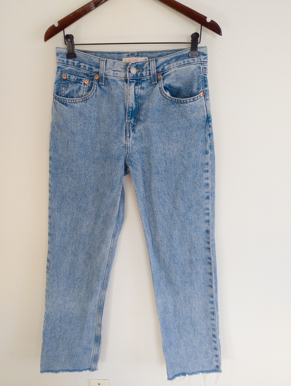 Levi’s Low Pro Straight Jeans 26 Charlie Glow Up 90s Rigid Raw Hem Light Wash